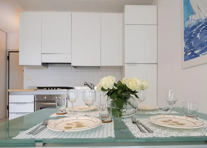 Gran Torino 17 Apartamento Cattolica